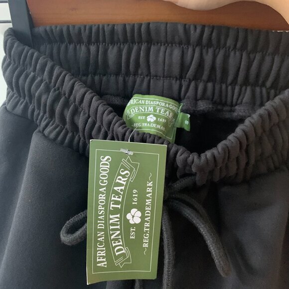 Denim Tears The Cotton Wreath Black Cotton Sweatpants - Picture 7 of 7